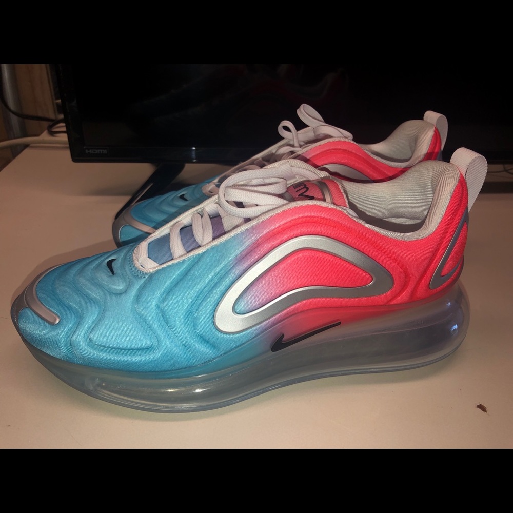 Nike Air Max 720s